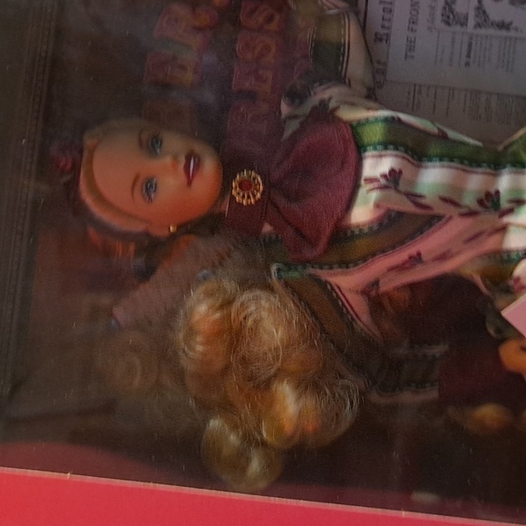 Barbie Doll Mint Condition - Picture 3 of 5